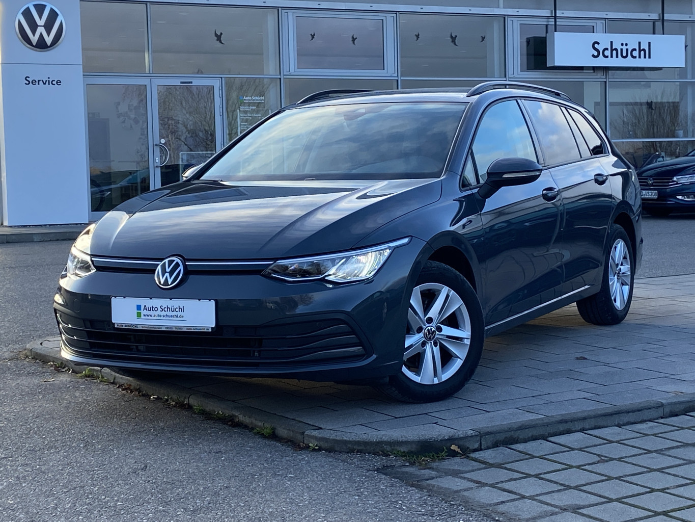 Volkswagen Golf Variant 2.0 TDI LIFE DSG NAVI+LED+APP-CONNECT+AHK+ACTIVE-INFO+SHZ+PDC+DAB+ACC+BLUETOOTH+LANE-ASSIST