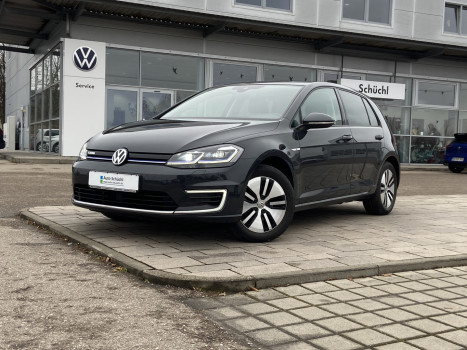 Volkswagen Golf e-GOLF WÄRMEPUMPE+NAVI+LED+DYNAUDIO+CCS+ACC+APP-CONNECT+SHZ+PDC+BLUETOOTH+ACC+LANE-ASSIST+FAHRERASSISTENZPAKET-PLUS 911395