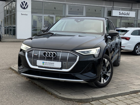 Audi e-tron 55 quattro S-Line NAVI+LED+LUFTFEDERUNG+CCS+KAMERA+VIRTUAL-COCKPIT+SHZ+DAB+GRA+BLUETOOTH+KEYLESS 013389