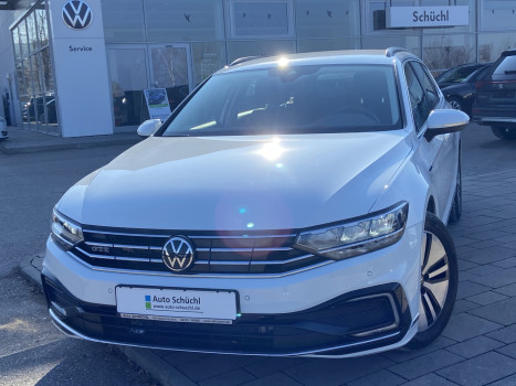 Volkswagen Passat Variant 1.4 DSG eHYBRID NAVI+LED+AHK+KAMERA+APP-CONNECT+ACC+LANE-ASSIST+SHZ+PDC+DAB+ACC+BLUETOOTH 002479