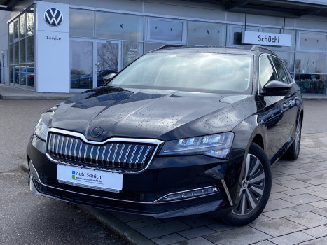 Skoda Superb Combi iV 1.4 TSI DSG NAVI+STANDHEIZUNG+LED+AHK+SMART-LINK+VIRTUAL-COCKPIT+SHZ+DAB+BLUETOOTH+PDC+GRA 043112
