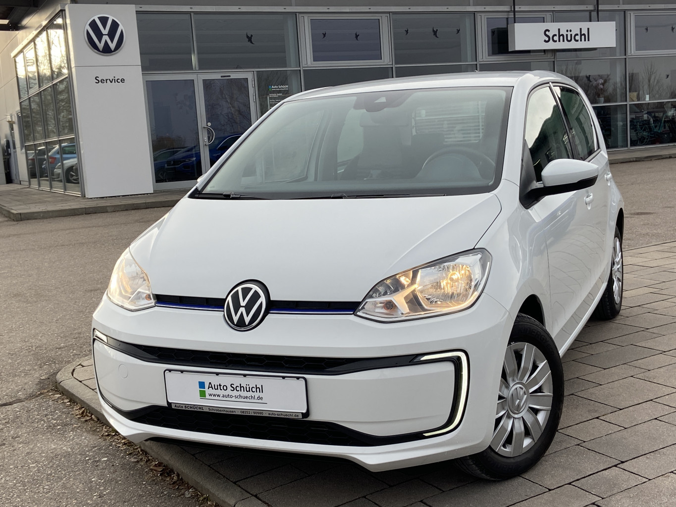 Volkswagen up! e-Up! Move Up! FAHRERASSISTENZPAKET+GRA+SHZ+DAB+BLUETOOTH+PDC+KAMERA+CLIMATRONIC