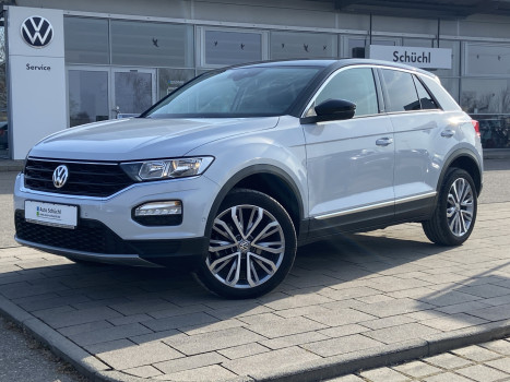Volkswagen T-Roc 2.0 TDI DSG IQ.-DRIVE NAVI+AHK+18
