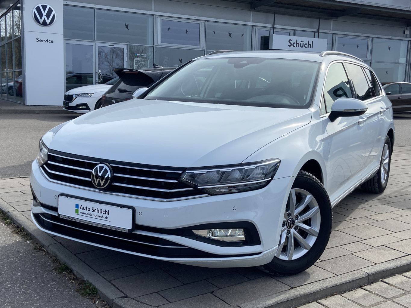 Volkswagen Passat Variant 2.0 TDI DSG Business NAVI+LED+KAMERA+APP-CONNECT+ACC+LANE-ASSIST+ACTIVE-INFO+SHZ+PDC+DAB+ACC+BLUETOOTH