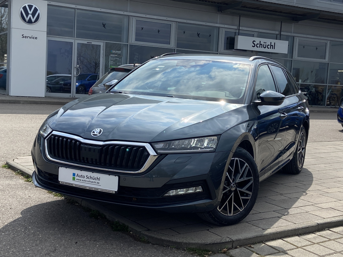 Skoda Octavia Combi 1.5 TSI DSG e-TEC Clever 17