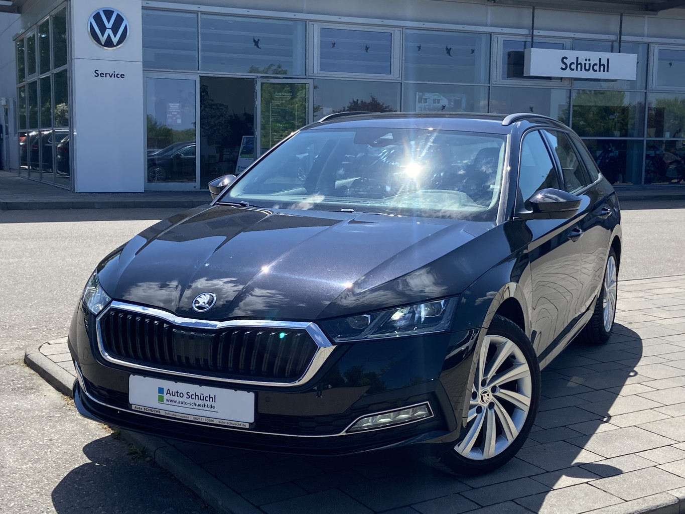 Skoda Octavia Combi 1.5 TSI First Edition AHK+18