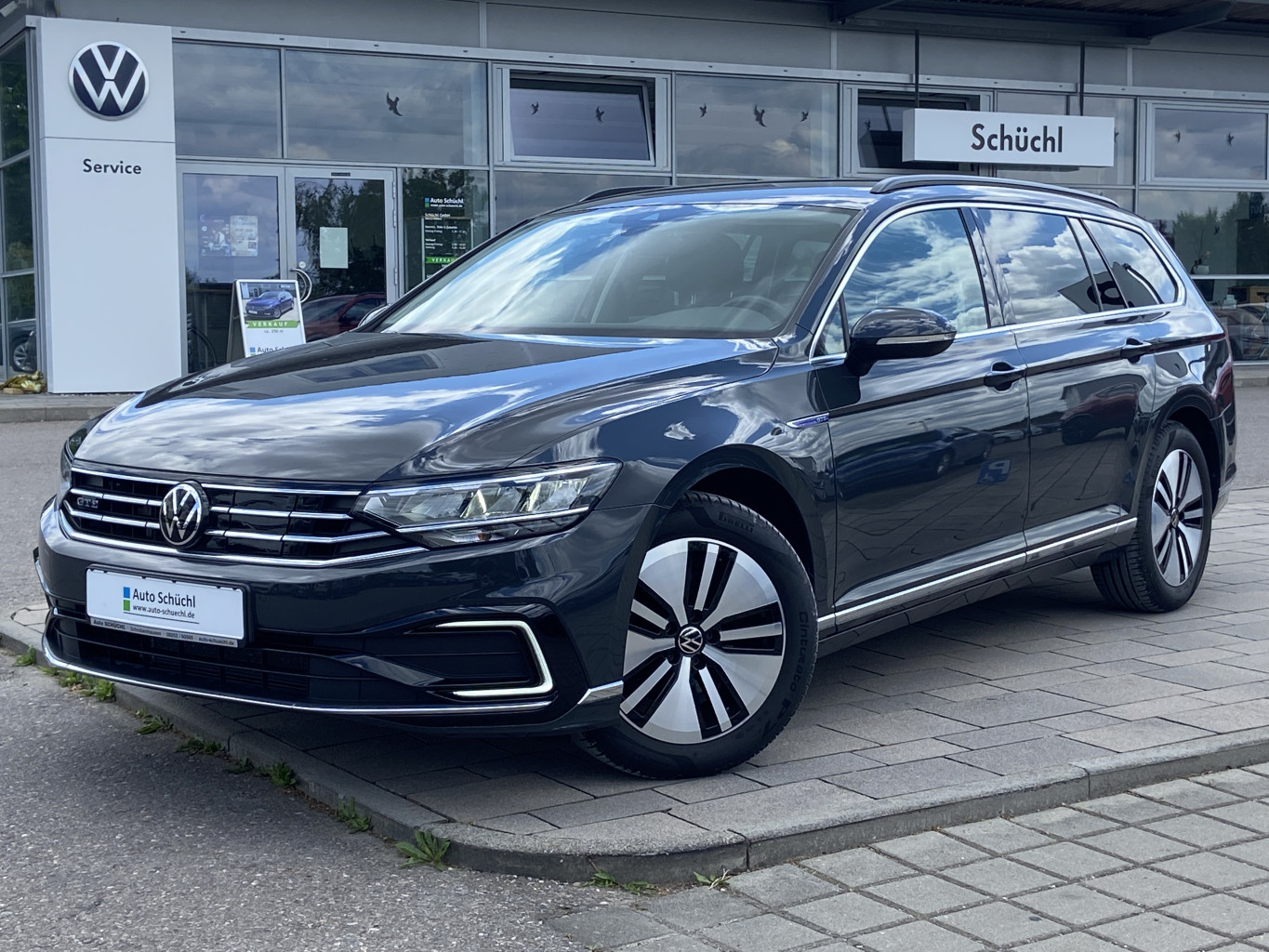 Volkswagen Passat Variant GTE 1.4 TSI DSG NAVI+LED+AHK+KAMERA+APP-CONNECT+ACC+LANE-ASSIST+SHZ+PDC+DAB+ACC+BLUETOOTH