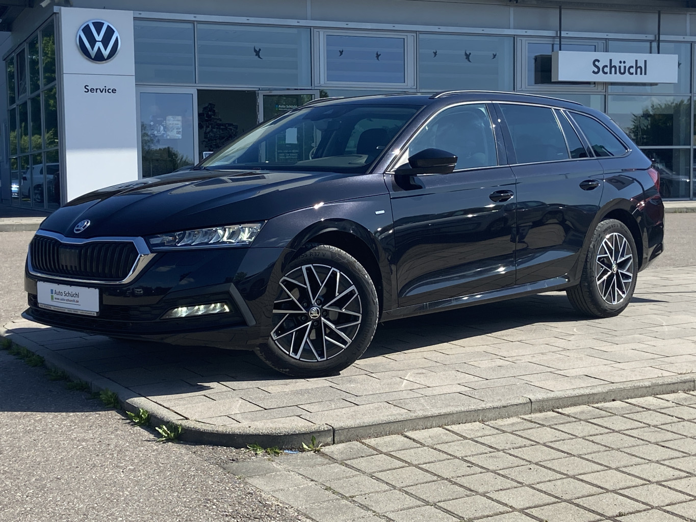 Skoda Octavia Combi 2.0 TDI Clever 17