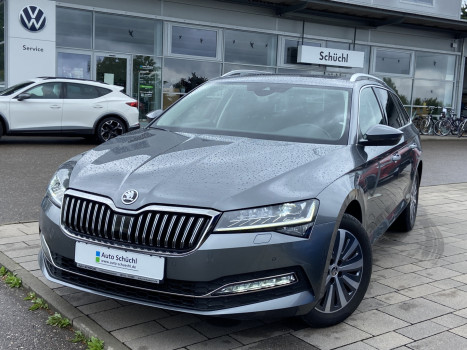 Skoda Superb Combi 2.0 TDI DSG Style 17
