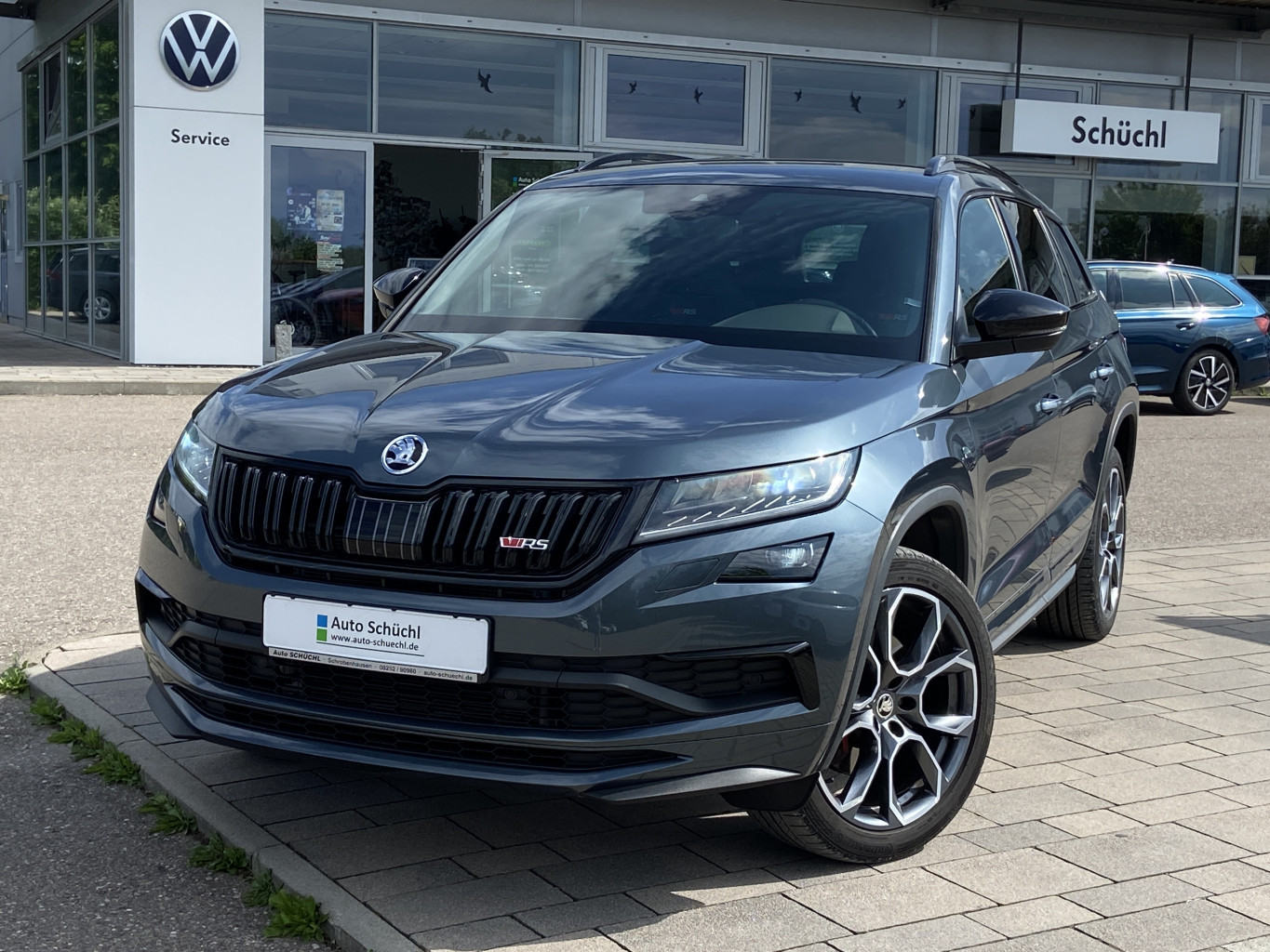 Skoda Kodiaq RS 2.0 TDI DSG 4x4 LEDER+NAVI-COLUMBUS+LED+SMART-LINK+KAMERA+EL.HECK+VIRTUELLES-PEDAL+CANTON+VIRTUAL-COCKPIT+SHZ+PDC+DAB+GRA+KEYLESS+BLUETOOTH+7-SITZER