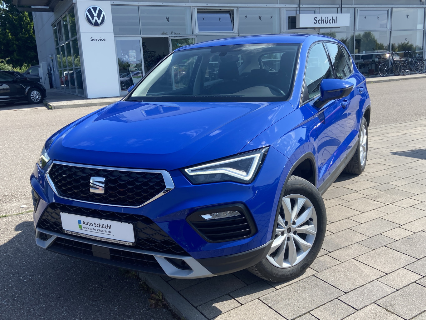 Seat Ateca 2.0 TDI DSG 4-DRIVE Style EL.HECK+NAVI-PRO+LED+FULL-LINK+KEYLESS+SHZ+DAB+BLUETOOTH+PDC+KAMERA+GRA