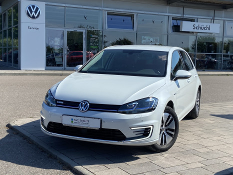 Volkswagen Golf e-Golf COMFORTLINE WÄRMEPUMPE+NAVI+LED+CCS+ACTIVE-INFO+APP-CONNECT+SHZ+PDC+KEYLESS+BLUETOOTH+KAMERA+ACC+KEYLESS 919651