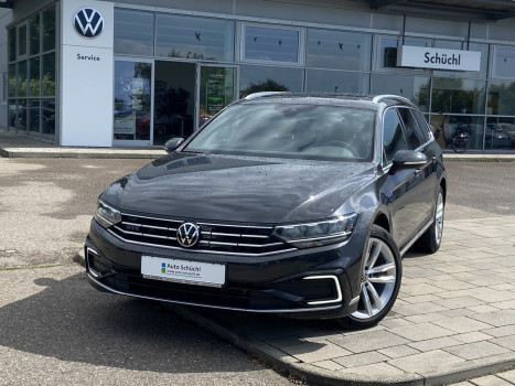 Volkswagen Passat Variant GTE 1.4 TSI DSG eHYBRID NAVI+LED+AHK+KAMERA+18