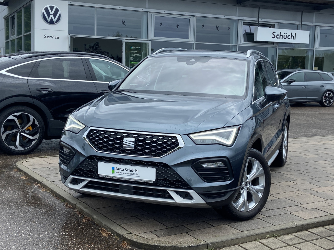 Seat Ateca 2.0 TSI DSG 4-DRIVE AREA+EL.HECK+BEATS+18