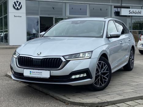Skoda Octavia Combi 2.0 TDI DSG CLEVER 17