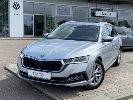 Skoda Octavia Combi 2.0 TDI DSG Style 17
