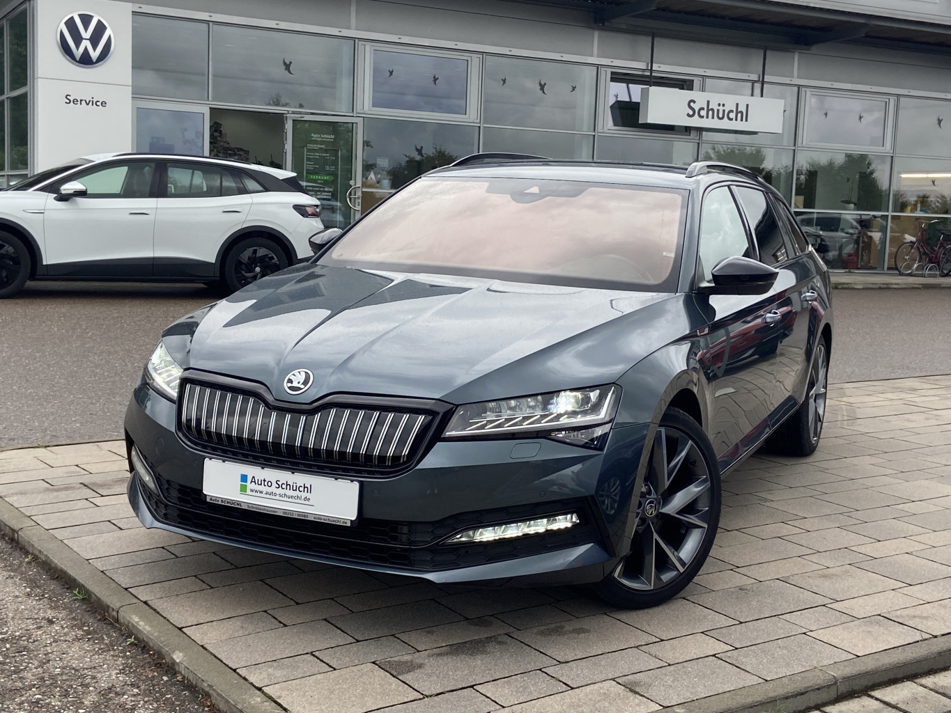 Skoda Superb Combi iV 1.4 TSI DSG SPORTLINE 19