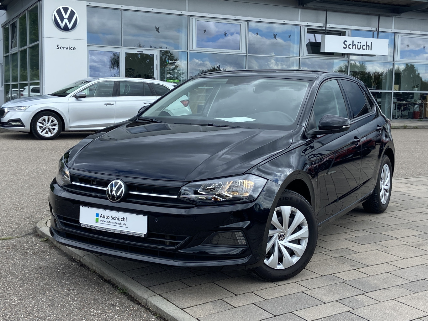 Volkswagen Polo 1.0 TSI DSG Comfortline NAVI+APP-CONNECT+ACTIVE-INFO+SHZ+PDC+KEYLESS+DAB+BLUETOOTH+KEYLESS