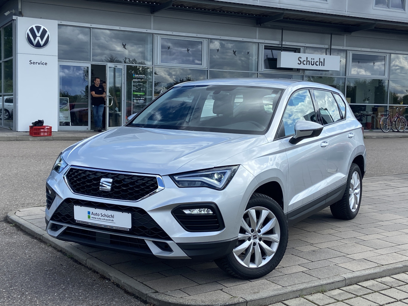 Seat Ateca 1.5 TSI Style NAVI-PRO+LED+AHK+FULL-LINK+SHZ+DAB+BLUETOOTH+PDC+GRA