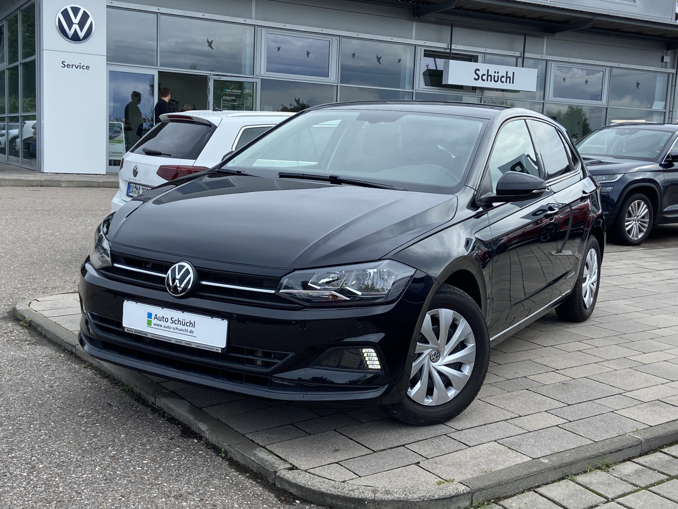 Volkswagen Polo 1.0 TSI DSG Comfortline NAVI+APP-CONNECT+ACTIVE-INFO+SHZ+PDC+KEYLESS+DAB+BLUETOOTH+KEYLESS