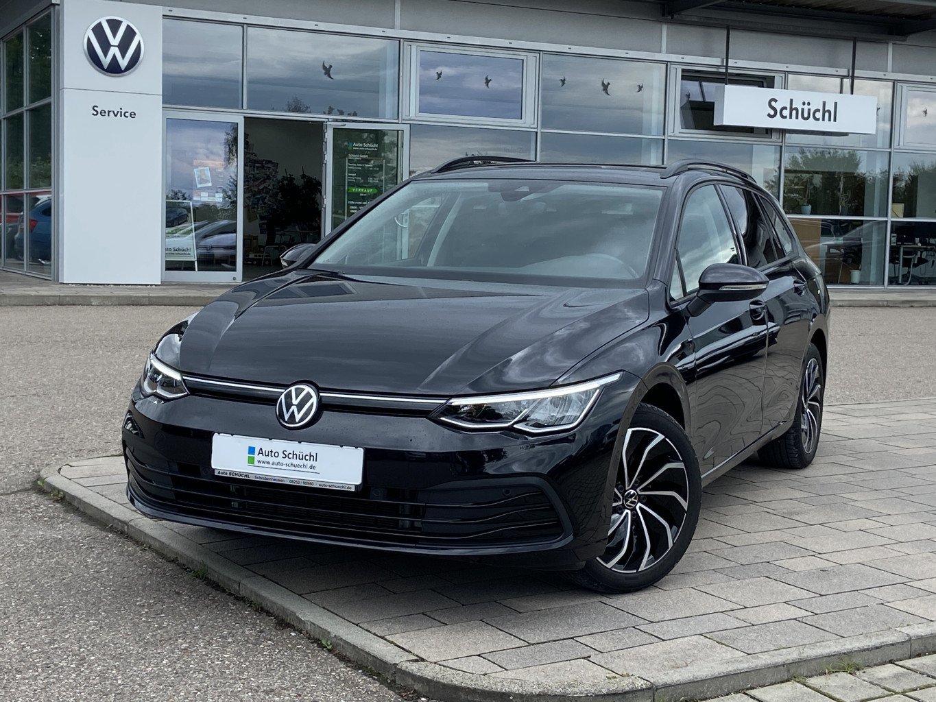 Volkswagen Golf Variant 1.0 TSI LIFE LED+APP-CONNECT+17
