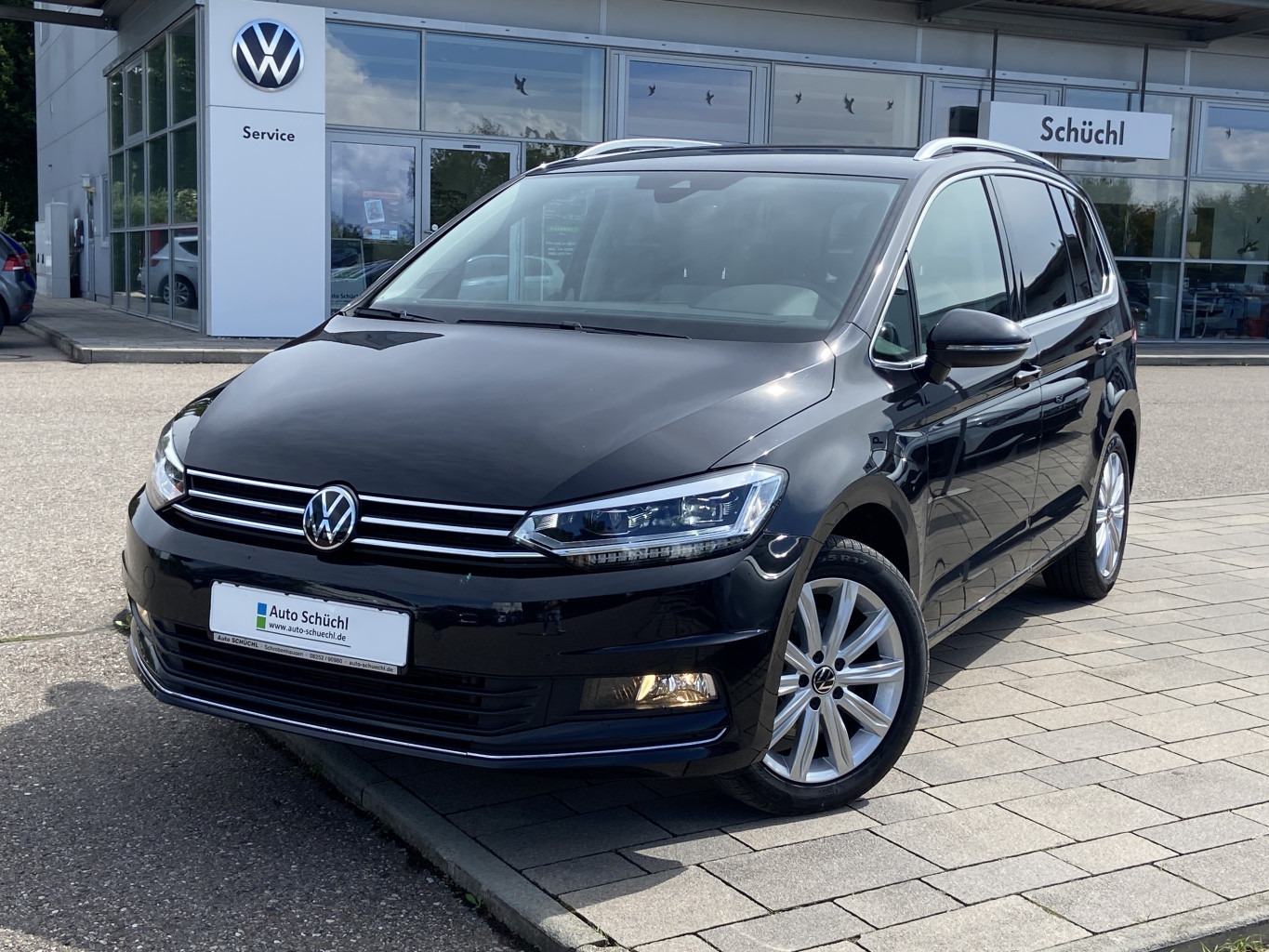 Volkswagen Touran 2.0 TDI DSG HIGHLINE 7-SITZER NAVI+LED+AHK+APP-CONNECT+ACTIVE-INFO+SHZ+PDC+DAB+LANE-ASSIST+KAMERA+ACC