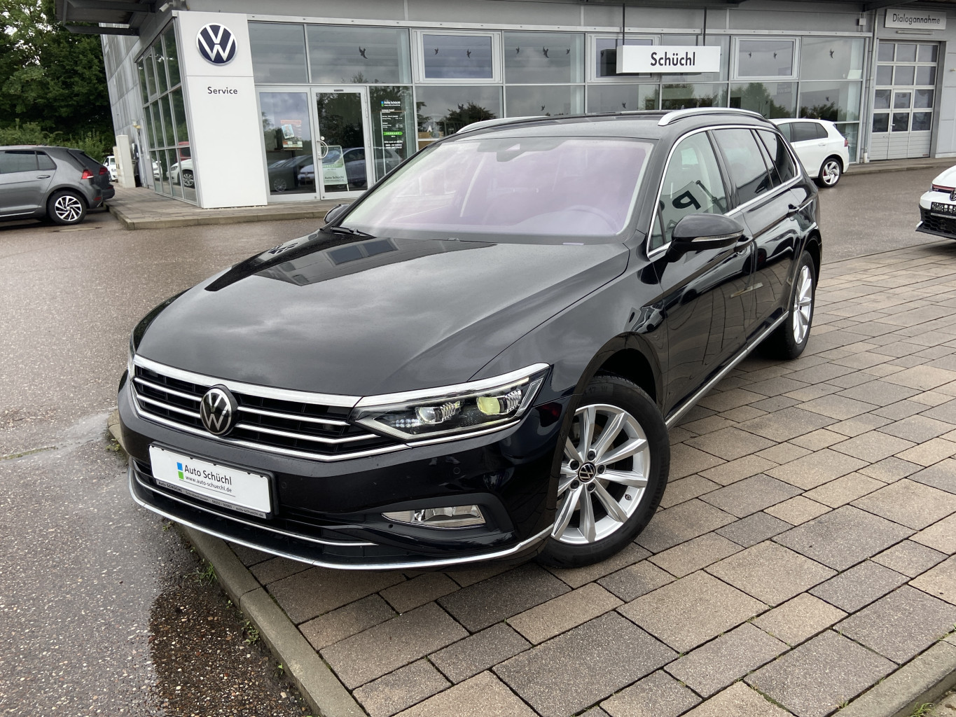 Volkswagen Passat Variant 2.0 TDI DSG ELEGANCE 4-MOTION NAVI+LEDER+LED+AHK+KAMERA+APP-CONNECT+PARKASSIST+LED+SHZ+DAB+ACC+BLUETOOTH+LANE-ASSIST