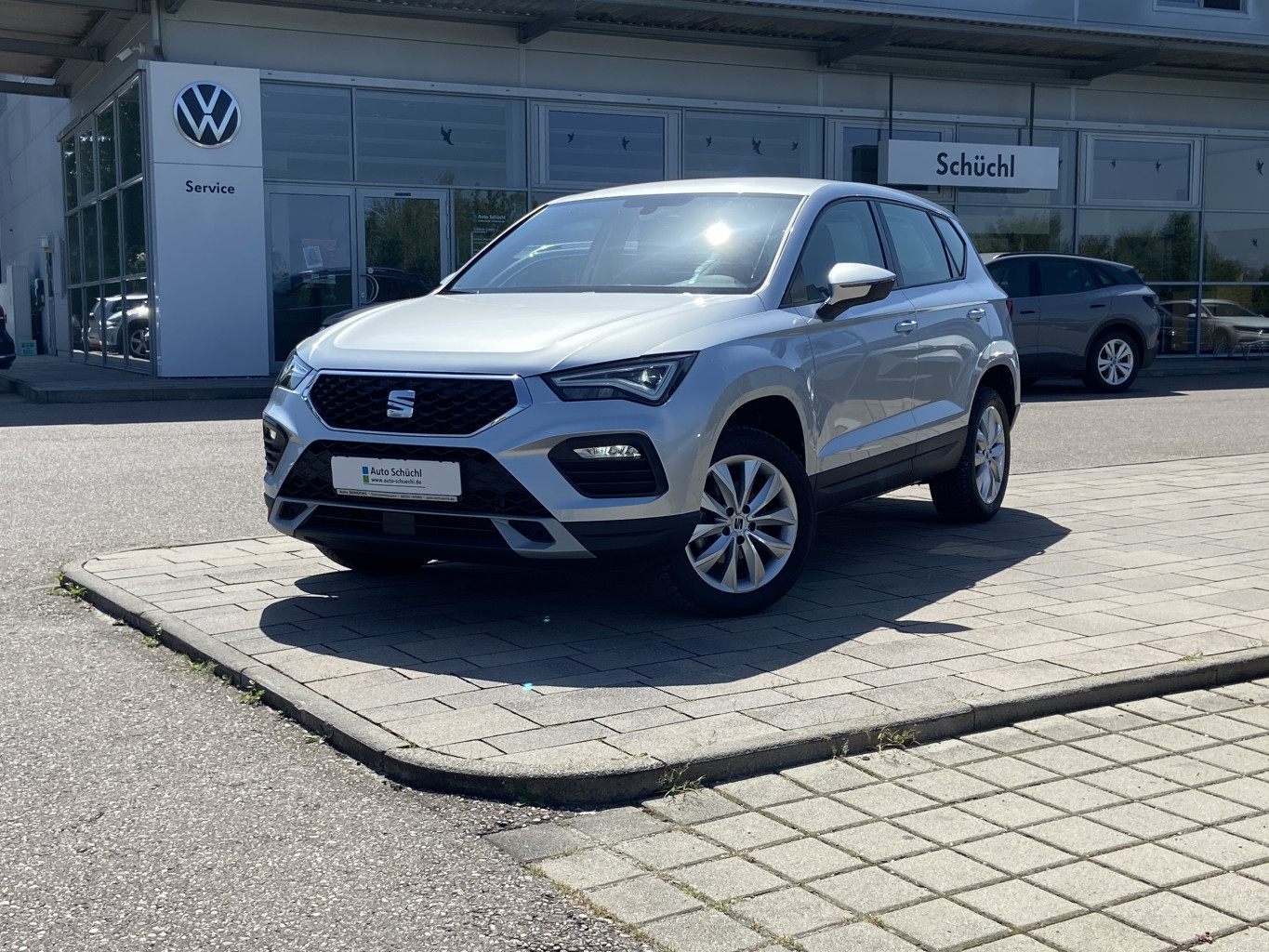 Seat Ateca 1.5 TSI Style NAVI-PRO+LED+AHK+FULL-LINK+SHZ+DAB+BLUETOOTH+PDC+GRA