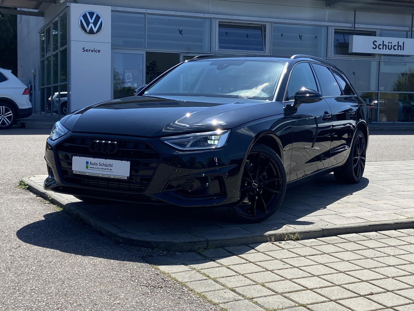 Audi A4 Avant 35 2.0 TFSI S-tronic BLACK-LINE 19