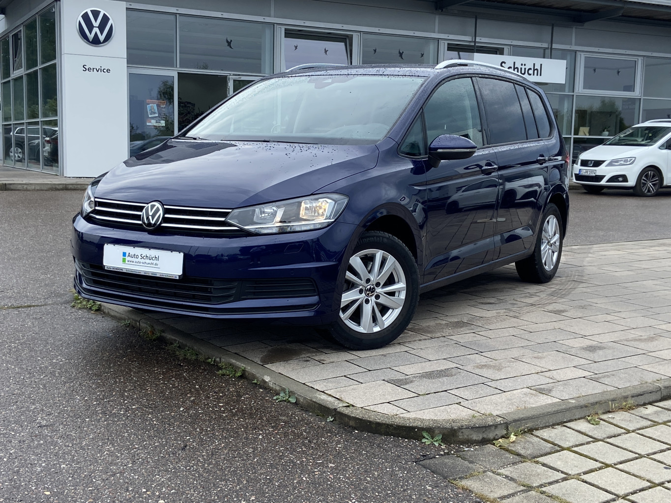 Volkswagen Touran 1.5 TSI DSG COMFORTLINE 7-SITZER NAVI+AHK+APP-CONNECT+SHZ+PDC+DAB+LANE-ASSIST+BLUETOOTH+KAMERA+ACC