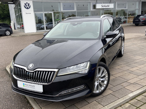 Skoda Superb Combi 2.0 TDI DSG Style 18