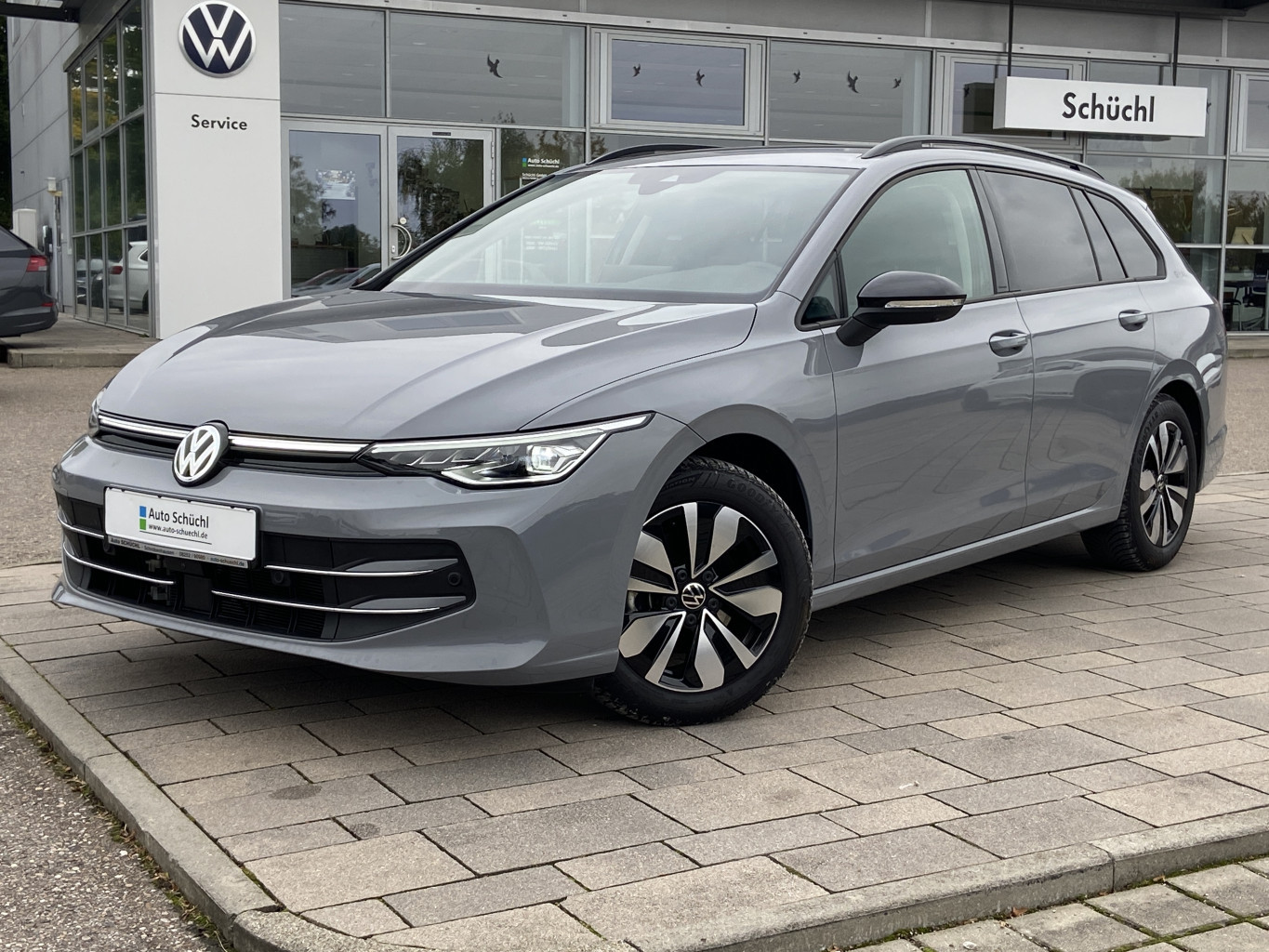 Volkswagen Golf Variant 1.5 TSI DSG Goal SPORTFAHRWERK+LED+AHK+APP-CONNECT+ACTIVE-INFO+360-KAMERA+SHZ+PDC+DAB+ACC+LANE-ASSIST