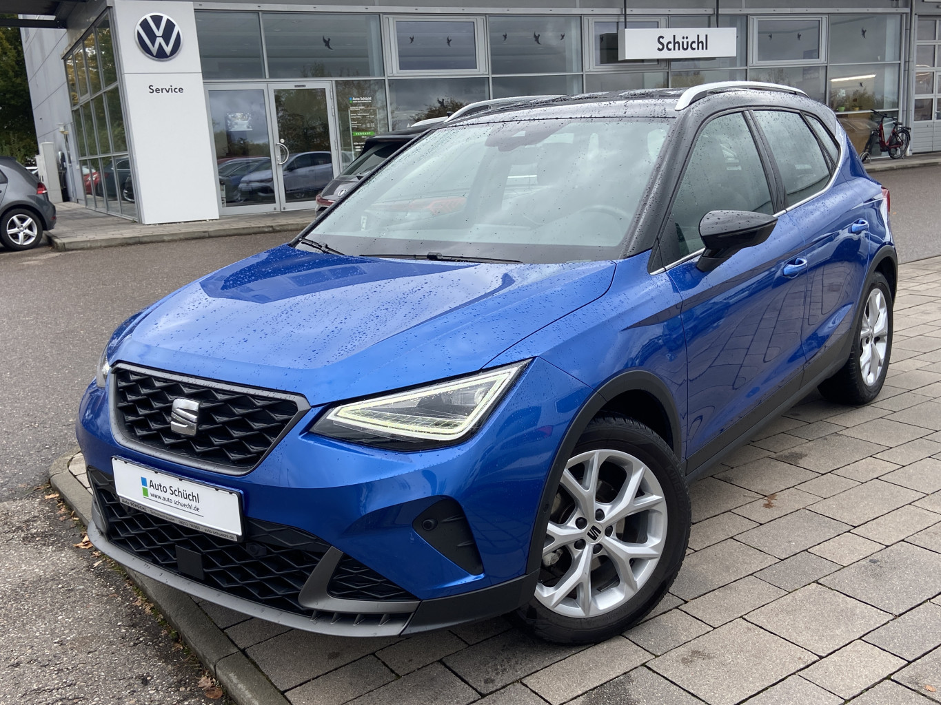 Seat Arona 1.5 TSI DSG FR-Line NAVI-PRO+LED+AHK+ACC+LANE-ASSIST+VIRTUAL-COCKPIT+PARKASSIST+FULL-LINK+SHZ+DAB+KAMERA+ACC