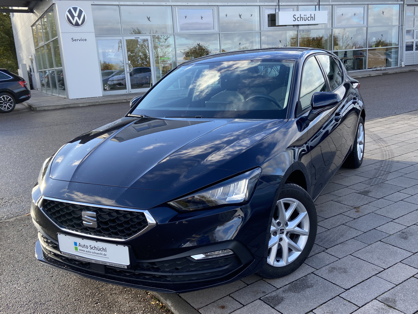 Seat Leon 2.0 TDI Style NAVI-PRO+LED+VIRTUAL-COCKPIT+PARKASSIST+FULL-LINK+SHZ+DAB+LANE-ASSIST+BLUETOOTH+GRA