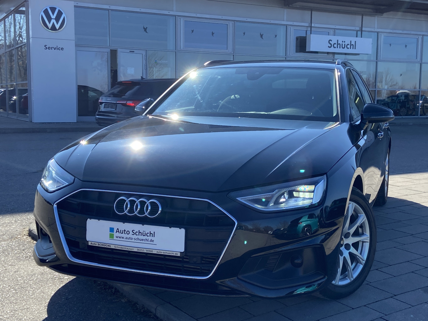 Audi A4 Avant 35 2.0 TFSI S-tronic AHK+NAVI+LED+SHZ+PDC+DAB+GRA+BLUETOOTH+KEYLESS