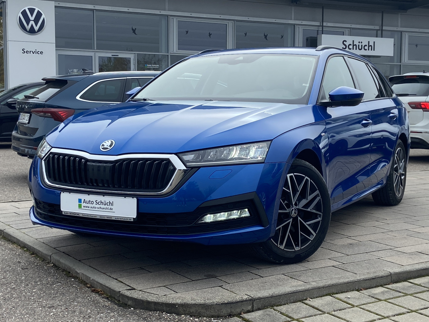 Skoda Octavia Combi 2.0 TDI DSG 4x4 Clever 17