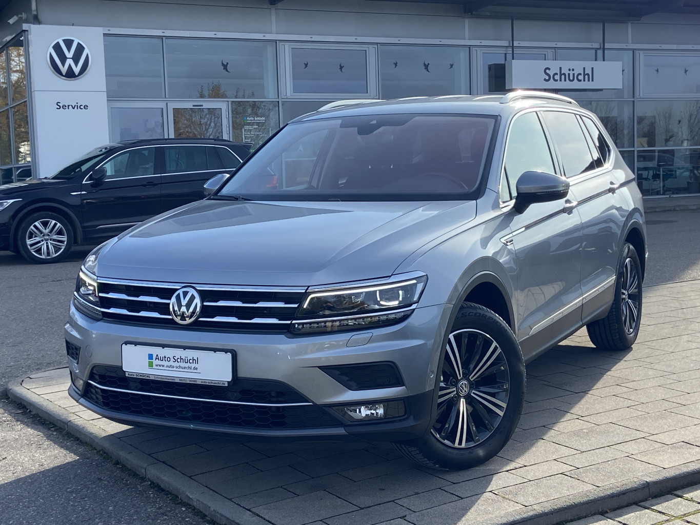 Volkswagen Tiguan Allspace 2.0 TDI DSG HIGHLINE 4-MOTION NAVI+LED+KAMERA+PARKASSIST+ACTIVE-INFO+SHZ+KEYLESS+DAB+ACC+KEYLESS+LANE-ASSIST+BLUETOOTH