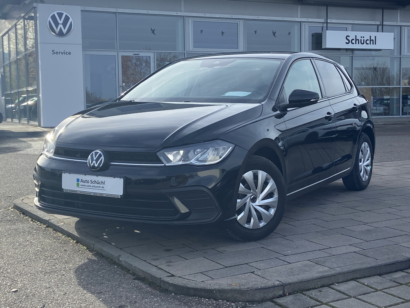 Volkswagen Polo 1.0 TSI DSG Life NAVI+LED+APP-CONNECT+ACTIVE-INFO+SHZ+PDC+KEYLESS+DAB+LANE-ASSIST+BLUETOOTH+KEYLESS