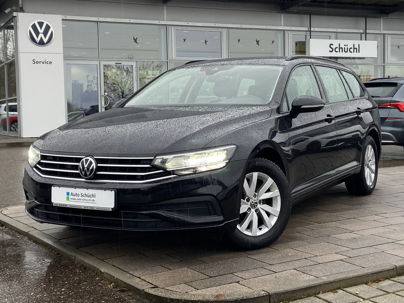 Volkswagen Passat Variant 1.5 TSI DSG NAVI+LED+KAMERA+AHK+APP-CONNECT+SHZ+PDC+DAB+LANE-ASSIST+GRA+BLUETOOTH