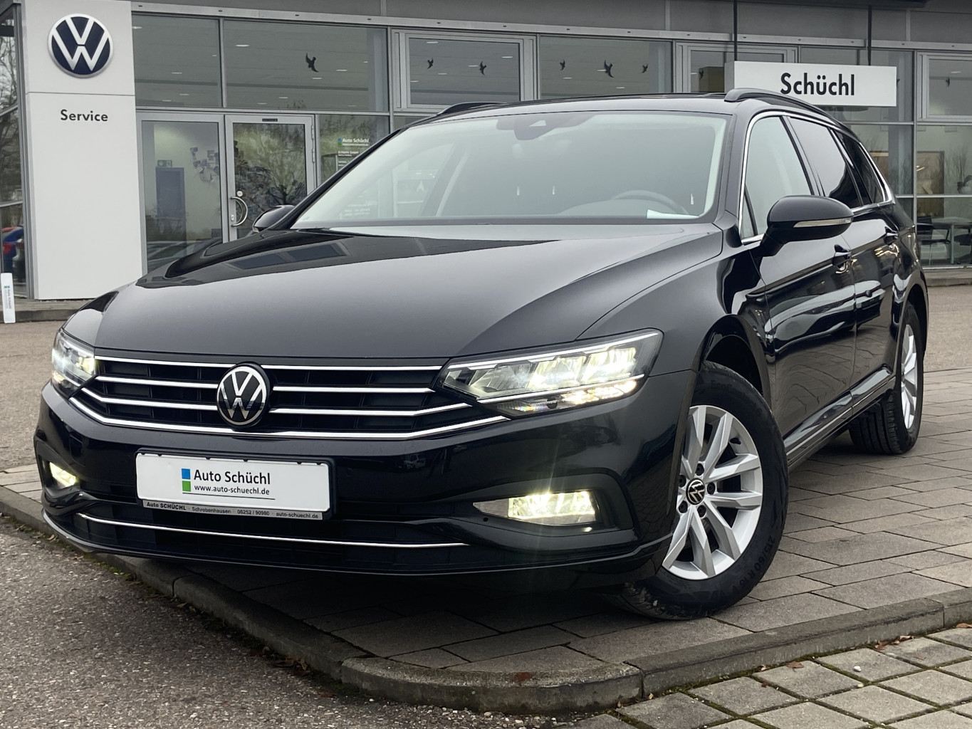 Volkswagen Passat Variant 2.0 TDI DSG BUSINESS NAVI+LED+KAMERA+AHK+EL.-HECKKLAPPE+PANORAMA+APP-CONNECT+ACC+LANE-ASSIST+KEYLESS+SHZ+PDC+DAB+ACC+BLUETOOTH