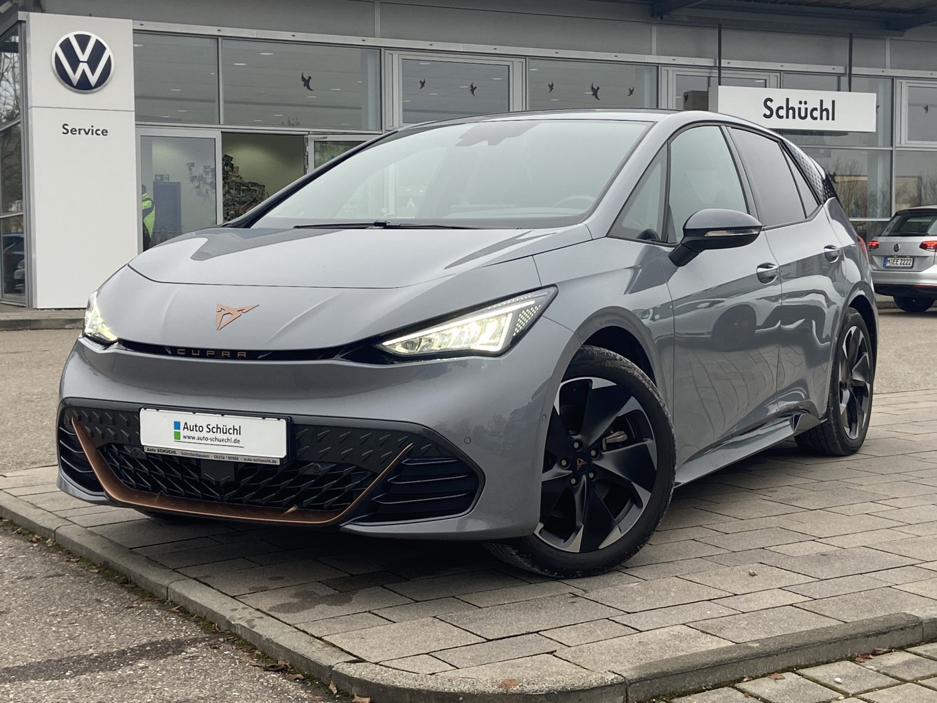 Cupra Born e-Boost 170kw WÄRMEPUMPE+NAVI+LED+CCS+KAMERA+FULL-LINK+SHZ+DAB+LANE-ASSIST+ACC+KEYLESS+BLUETOOTH