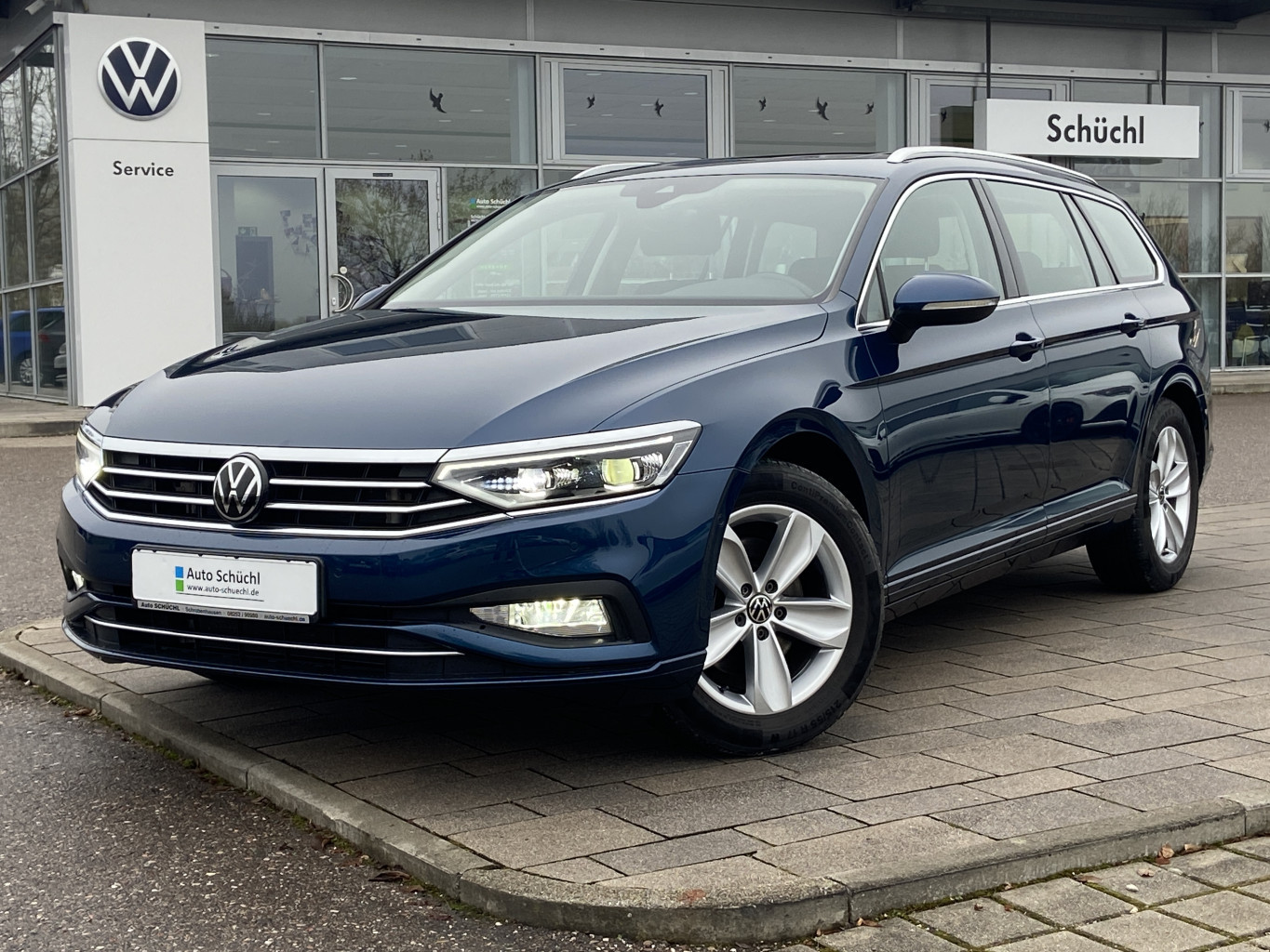 Volkswagen Passat Variant 2.0 TSI DSG Business IQ-DRIVE-PAKET+AHK+NAVI+MATRIX-LED+KAMERA+PANORAMA+APP-CONNECT+PARKASSIST+ACTIVE-INFO+LED+SHZ+DAB+ACC+BLUETOOTH+LANE-ASSIST