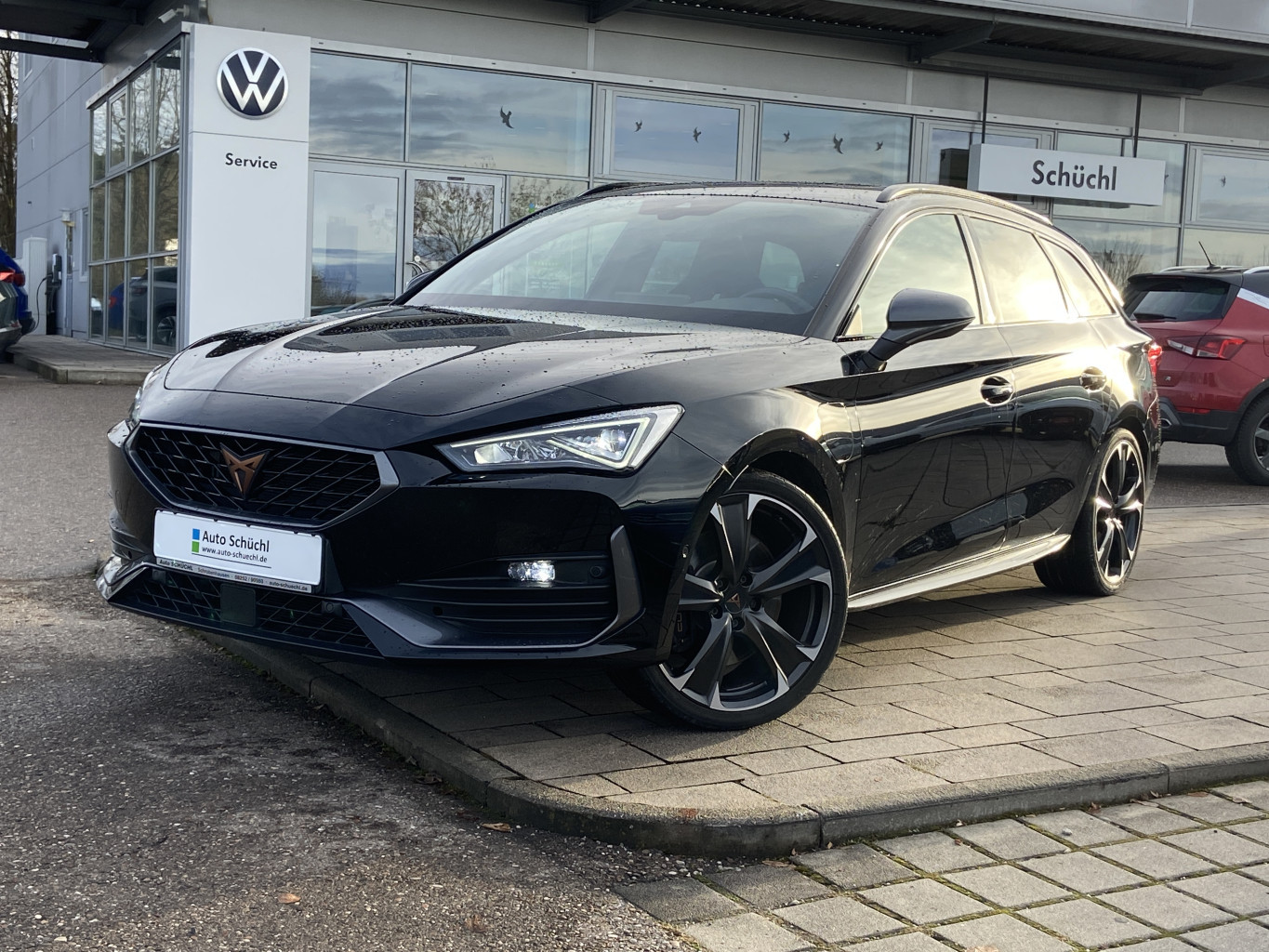 Cupra Leon ST VZ 1.4 TSI DSG eHybrid PAKET-M+EL.SITZ+19