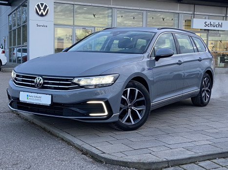 Volkswagen Passat Variant GTE 1.4 TSI DSG NAVI+LED+KAMERA+APP-CONNECT+ACC+LANE-ASSIST+ACTIVE-INFO+SHZ+PDC+DAB+ACC+BLUETOOTH 017288