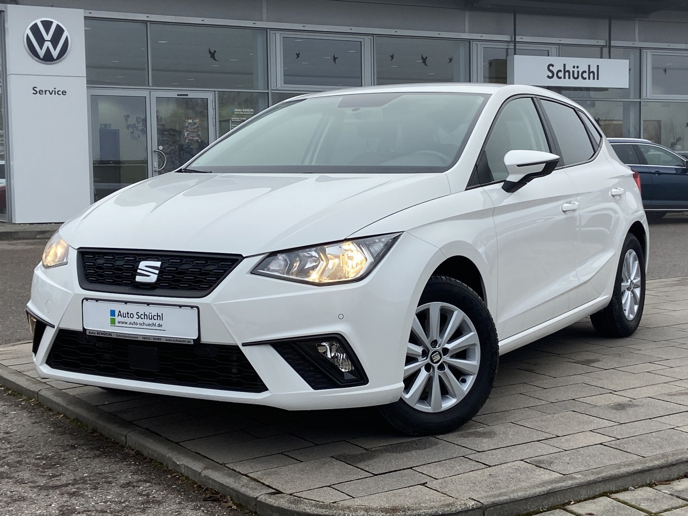Seat Ibiza 1.0 TSI Style ACC+NAVI+FULL-LINK+SHZ+PDC+DAB+KAMERA