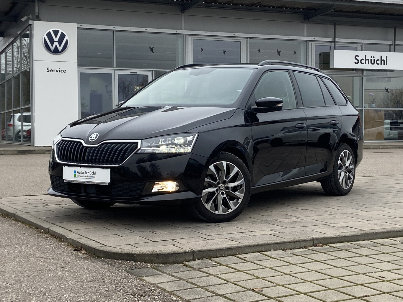 Skoda Fabia Combi 1.0 TSI DSG LOUNGE NAVI+LED+SHZ+PDC+DAB+APP-CONNECT+KAMERA+KEYLESS+ACC