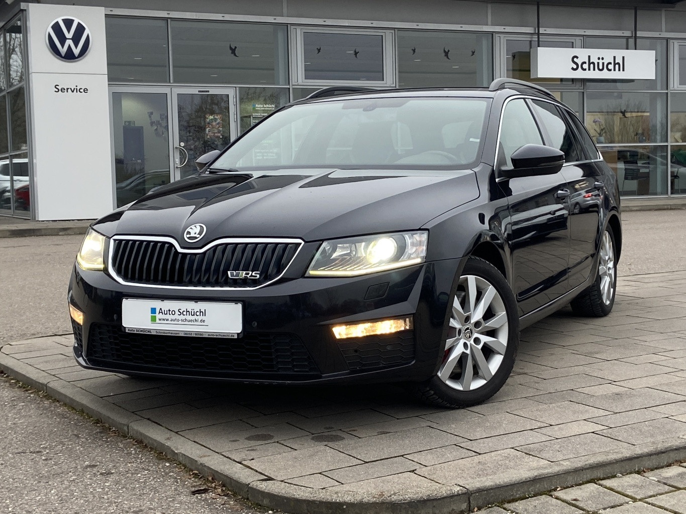 Skoda Octavia Combi RS 2.0 TDI XENON+GRA+AHK+SHZ+PDC+BLUETOOTH+18