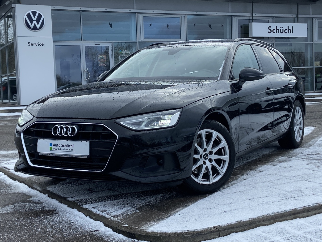 Audi A4 Avant 35 2.0 TFSI S-TRONIC AHK+NAVI+LED+SHZ+PDC+DAB+BLUETOOTH+GRA+KEYLESS+EL.HECKKLAPPE