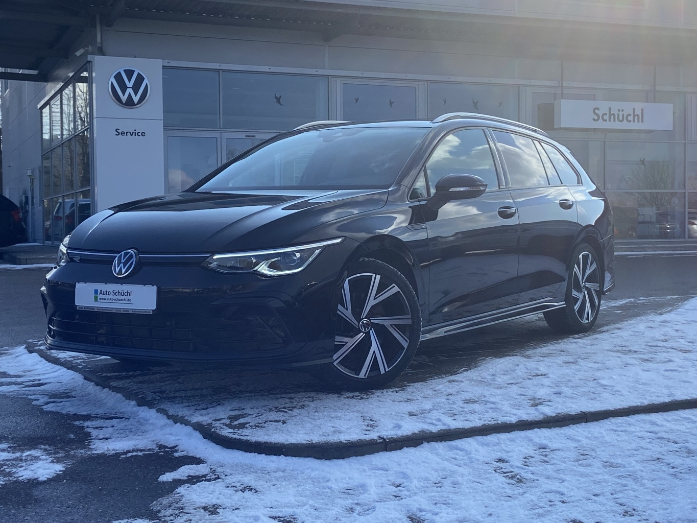 Volkswagen Golf Variant 2.0 TDI DSG R-LINE AHK+PANORAMA+IQ.LIGHT+NAVI+APP-CONNECT+18
