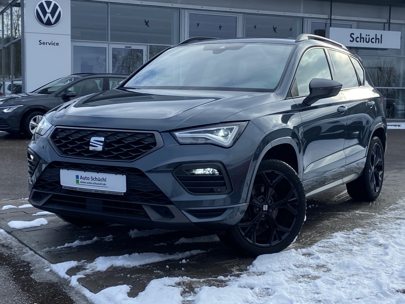 Seat Ateca 2.0 TSI DSG 4-DRIVE FR-Line PANO+EL.HECK+19